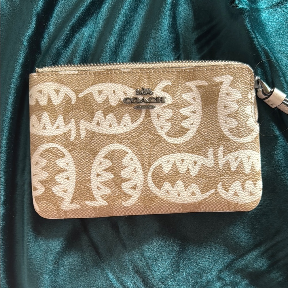 Coach Tan and White Wristlet